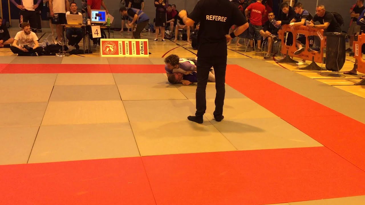 Gerard Moore vs Tom Bermingham