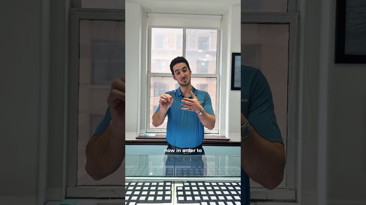 You want an Oval Diamond…but not a bowtie in the middle 💡💎