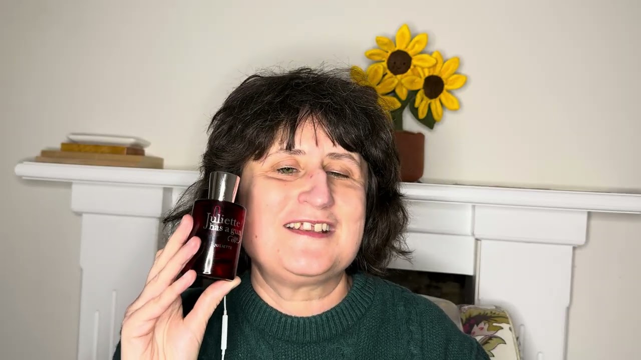 🍒 Juliette by Juliette Has a Gun – Juicy Dark Cherry in a Modern, Elegant and Enveloping Composition