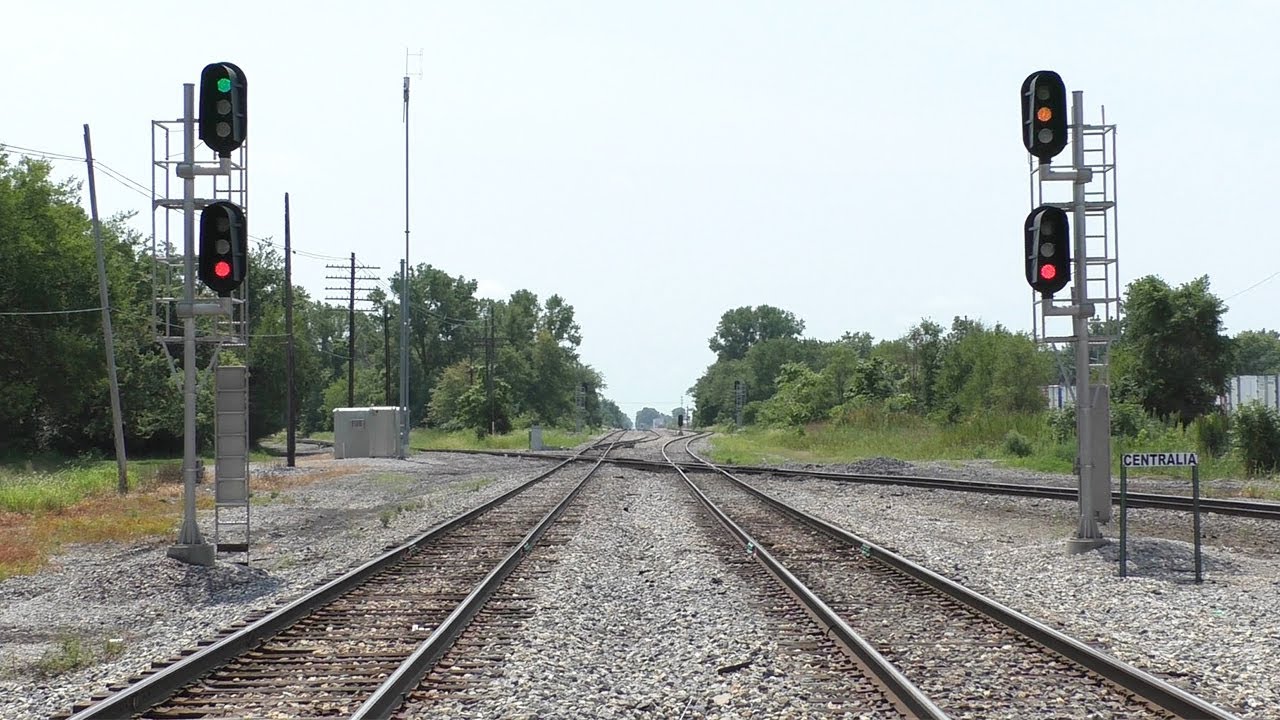 8/10/2021 - Couple Southbound Trains on the CN