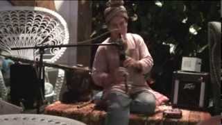Snake charmer (Live Sample)