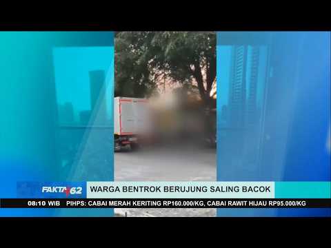 Horrifying! Residents Clash in Sukabumi, Resulting in Machete Fight
