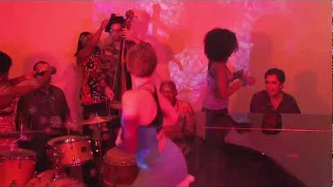 The (one of a kind) Shimmy