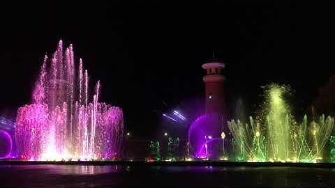 Nhạc nước tại công viên Vinpearl land phú quốc - Kiên giang