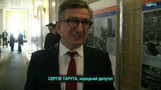 Міністр інфраструктури  Криклій рекламує бігмаки  Макдональдз в аеропорту Бориспіль-депутати проти!