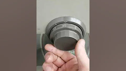 Dialling open a three wheel combination safe lock