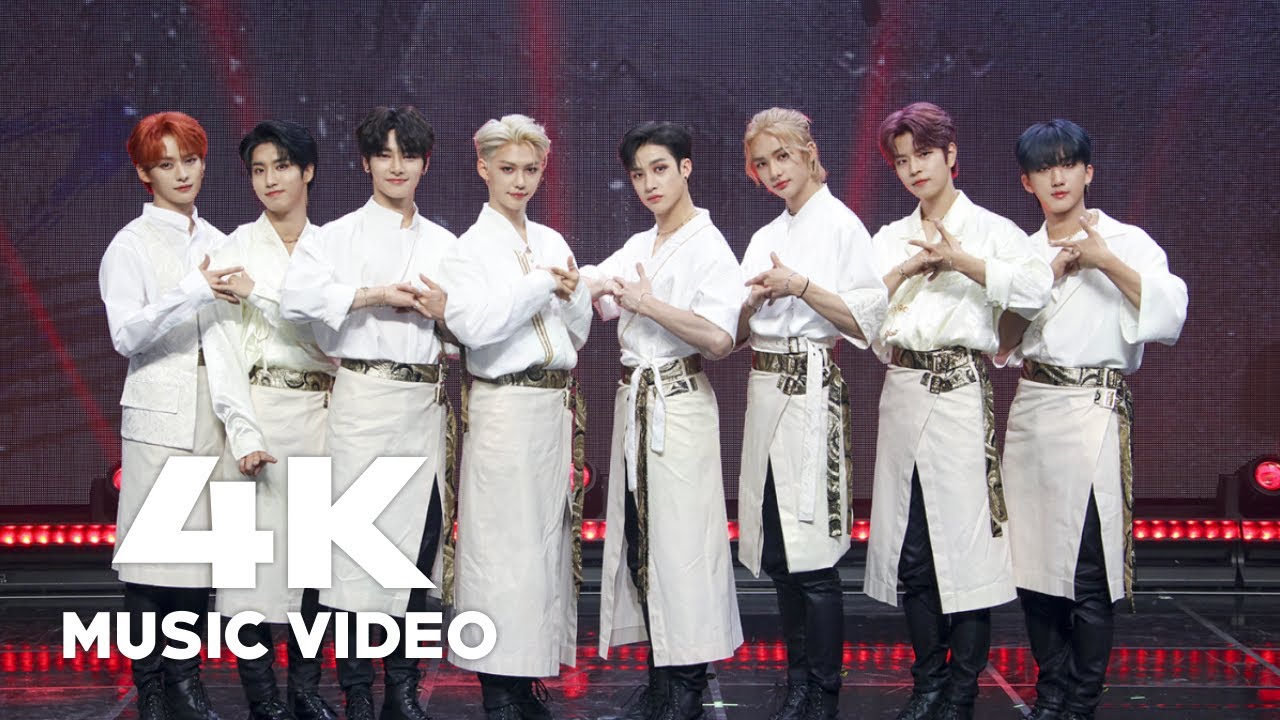 4K 60FPS Stray Kids - God Menu 神메뉴 MV - YouTube