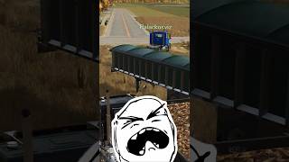 HIS TRAILER DETACHED FROM THE TRUCK FOR NO REASON 🤣 | Farming Simulator 25 #shorts #farmingsimulator