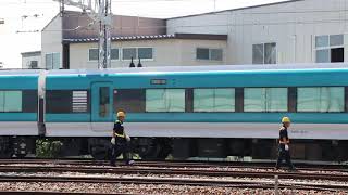 E257系オオNA10編成（元モトM113編成）出場―入区　長野総合車両センター