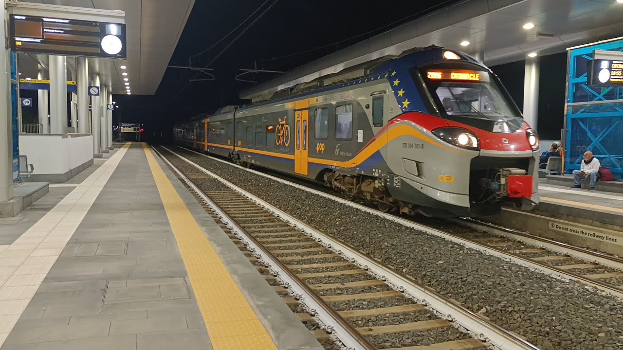 Treni serali a Catania Aeroporto Fontanarossa (CT) // Evening 🌠🌕