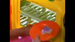 Dora's cooking kitchen 2004 commercial screenshot 5