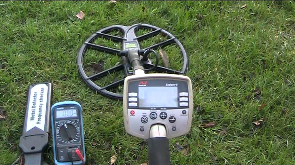 Minelab Explorer maximum depth P1 - YouTube