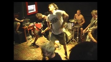 Shredder live in Sheffield, UK, 23/07/2006, Domesticate / Drop Death