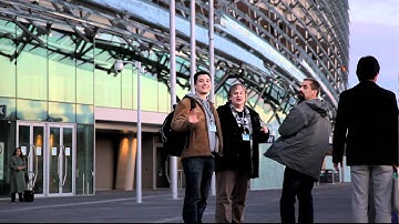 Raw footage: Some fellas from MeeGo conference