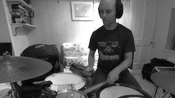 Sonic Charge Microtonic plugin with Roland acoustic drum triggers