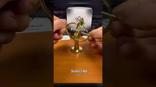 Physics tutorial | Angular Momentum 30 seconds