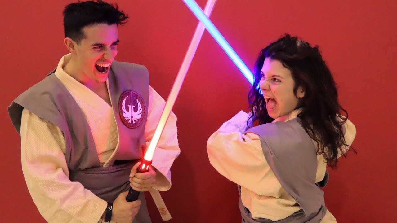 team shape football manager ON SE BAT AU SABRE LASER COMME DANS STAR WARS !!