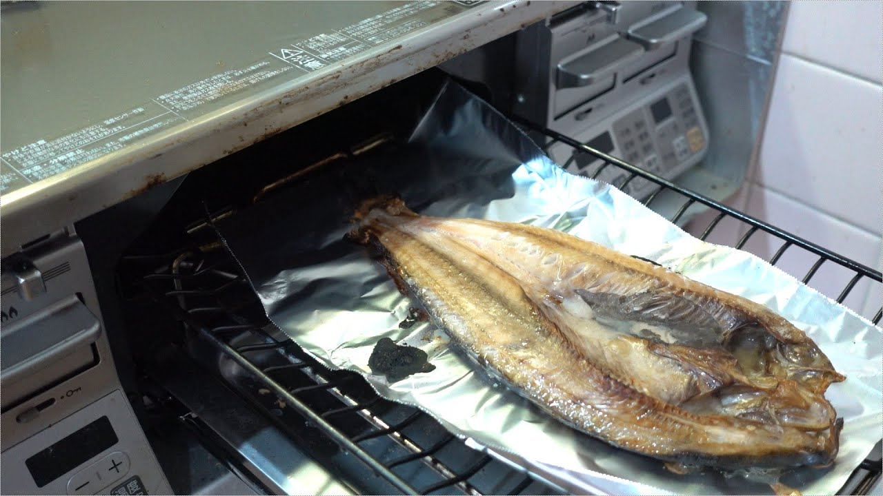 字幕をonで 魚焼きグリルで冷凍ホッケを焼いてみた 観てください Youtube