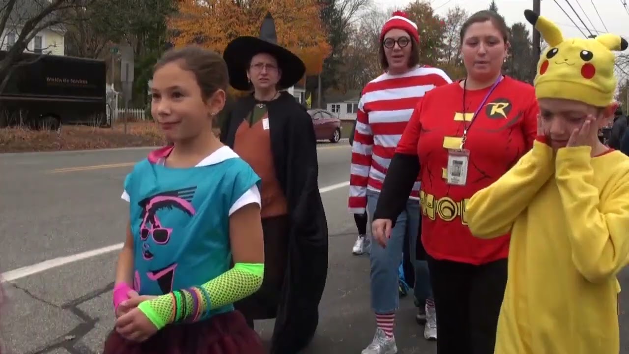 Pollard School Halloween Parade 2013
