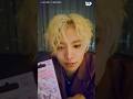Heeseung showing his “Kuromi” badges #evan #evanlee #heeseung #leeheeseung #kpop