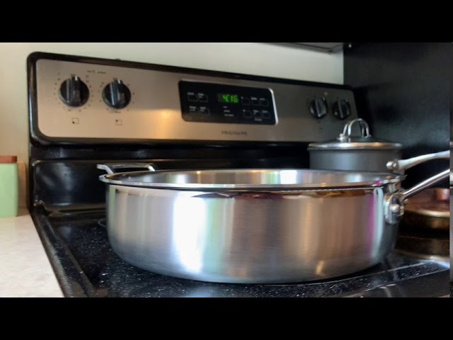 Cuisinart 733-30H Chef's Classic Stainless 5-1/2-Quart Saute Pan