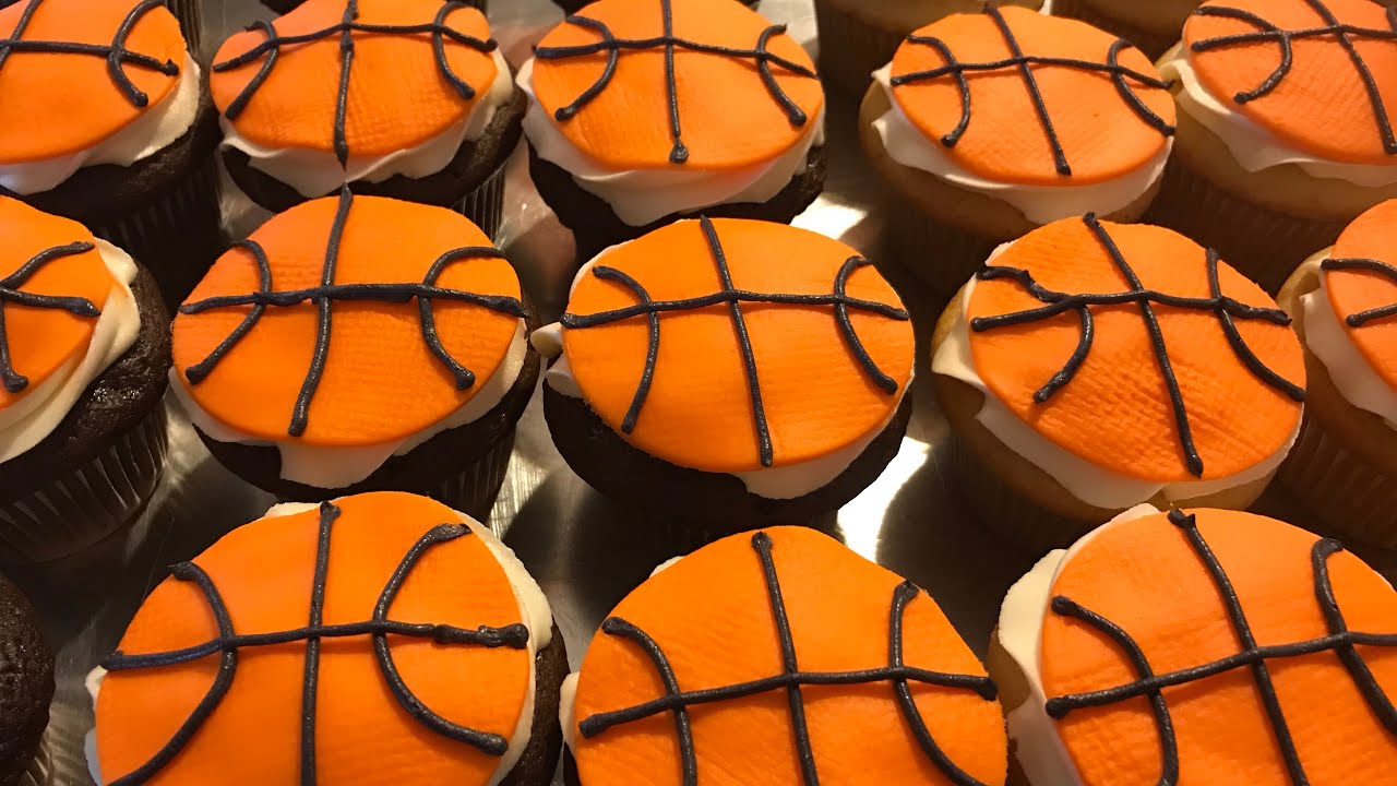 Basketball cupcakes - YouTube