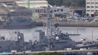 護衛艦「きりさめ」接岸