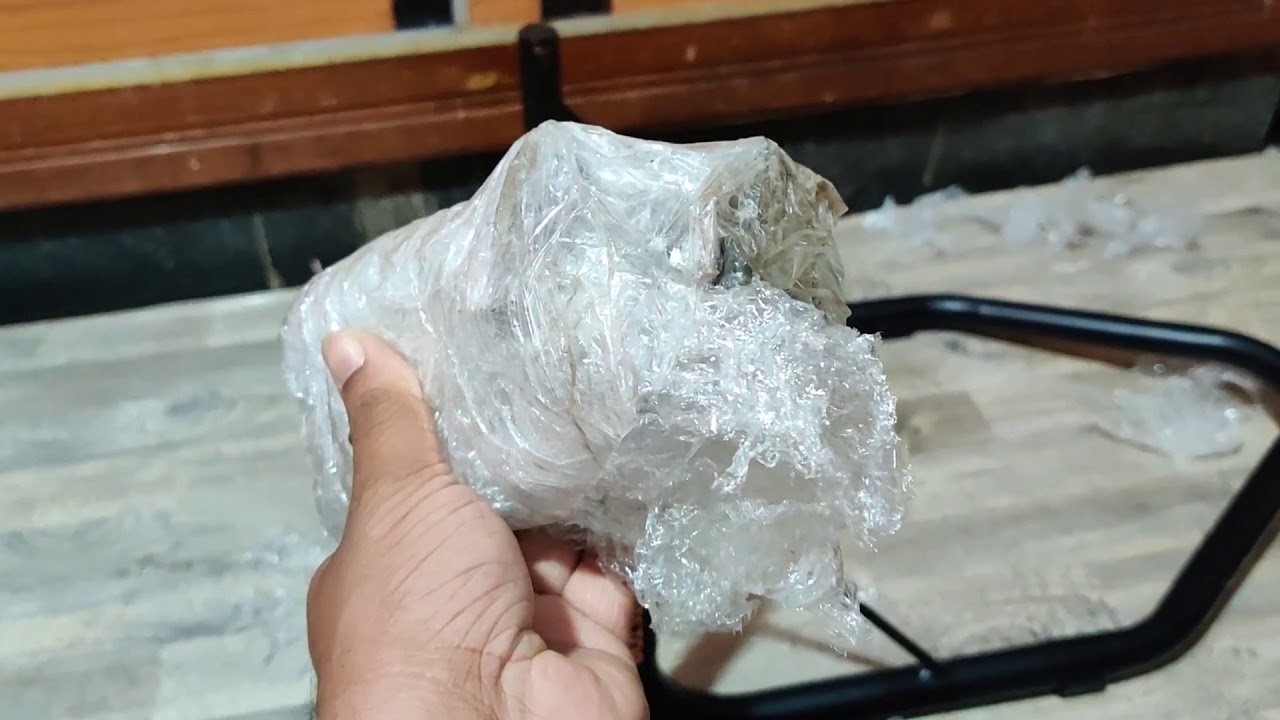 dominar paddock stand