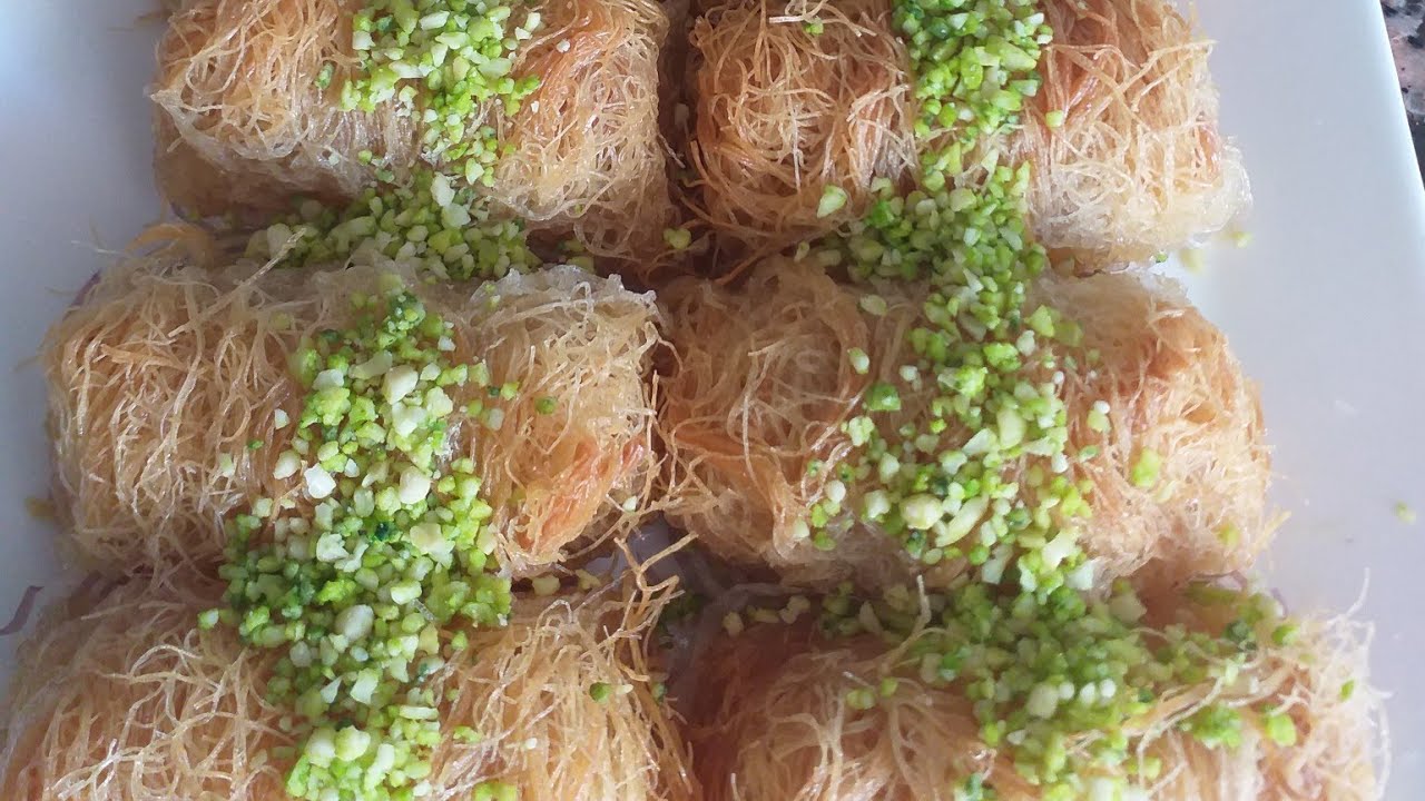 اروع كنافة باللوز عقدة معلكة ولذيذة من احسن المعسلات على الاطلاق
الثمن في صندوق الوصف للواحدة