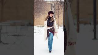 Little Sneak Peek of my video that will be dropping tomorrow! Snow shoot with a budget lens!