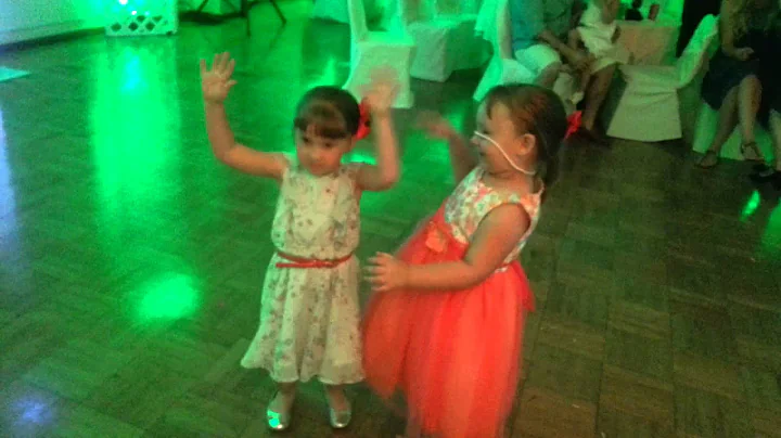 Dancing @ a wedding