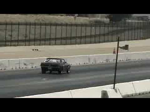 MUSTANG DRAG RACE CALIFORNIA SPEEDWAY