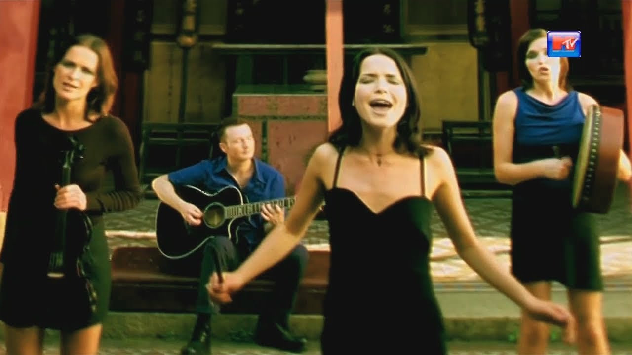 The Corrs - Dreams (HD) - YouTube