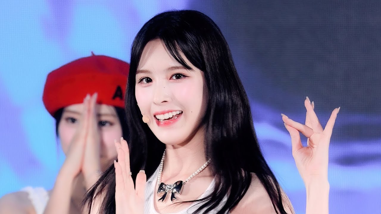 [4K] 240815 위클리 이재희 'VROOM VROOM' 직캠 (Weeekly Jaehee FanCam)