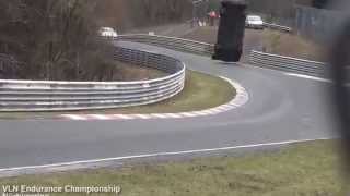 VLN Nürburgring Nordschleife horror Crash Jann Mardenborough (28.03.2015) Resimi