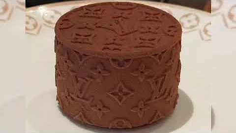 Come Join Us to Le Café Louis Vuitton NYC