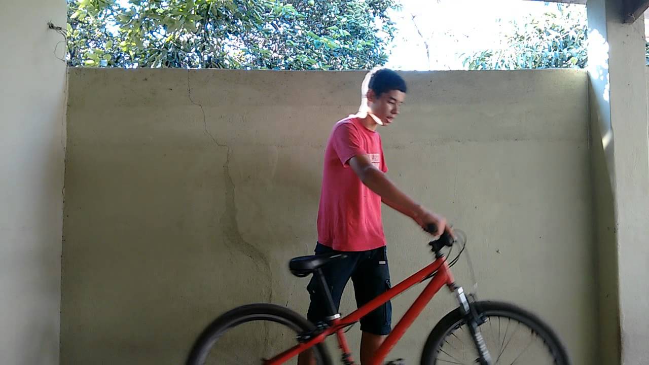 como mandar bunnyhop ou bob (pular com a bike)