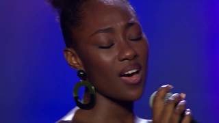 Hyllas trots textkaoset - Aida Seckas solosång i Idol 2019