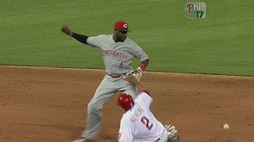 CIN@PHI: Young scores go-ahead run on error in eighth