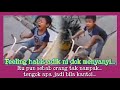 Gelagat adik ini healing sorang buat netizen berdekah