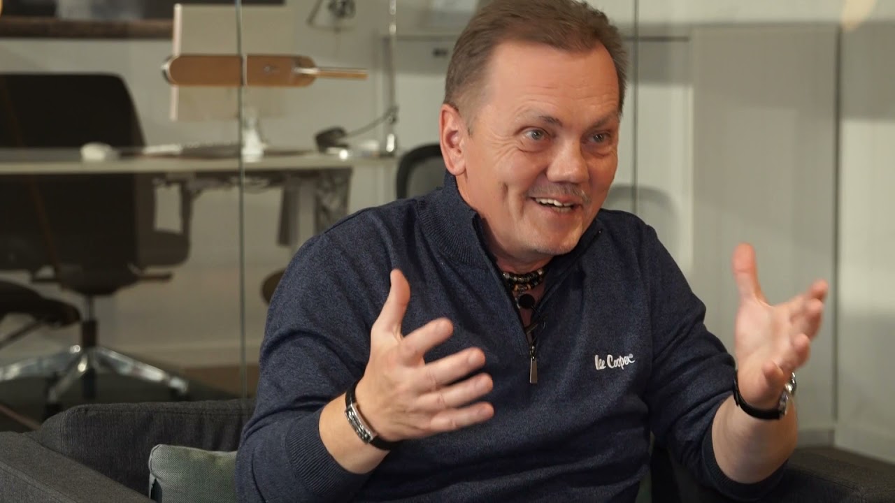 DZINTARS TILAKS Par darbu Latvijas Radio, grāmatu rakstīšanu, jokiem un sadarbību ar čeku 📖