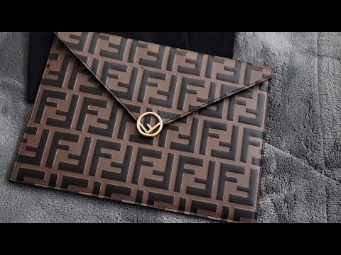 Flat Pouch - Brown leather pouch, Fendi