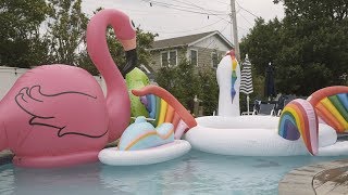 Giant Pool Float Haul | House Beautiful