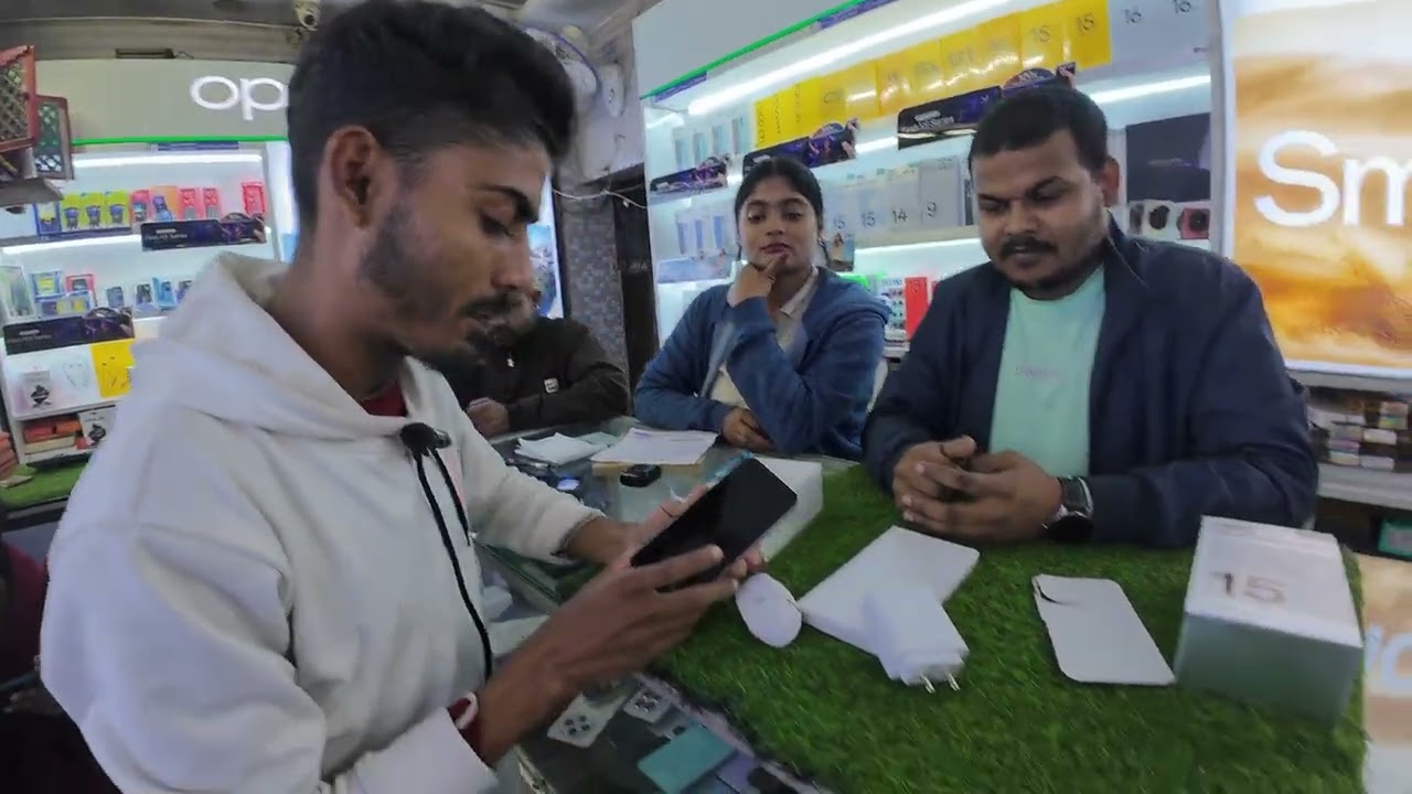 Oppo 15 Pro# to Dhamaka action hotel se dekhta Thakur Sangeetha HaiderMolla