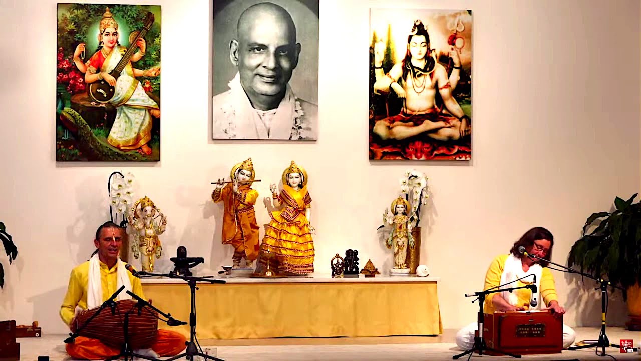 Satsang mit Katyayani Yoga Vidya Live Satsang 2000 Uhr 10.06.2020