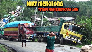 Detik Detik Menegangkan! terekam jelas truk tronton mundur nabrak kabin truk yang ada dibelakangnya