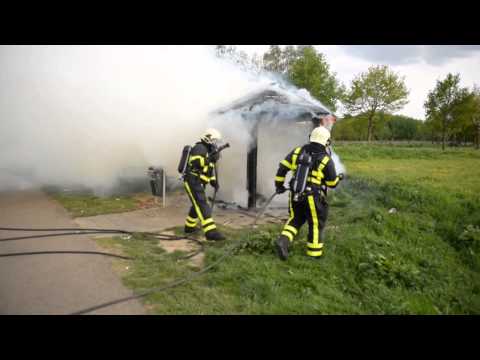 Brand in rust huisje Belfeld 8-5-2015
