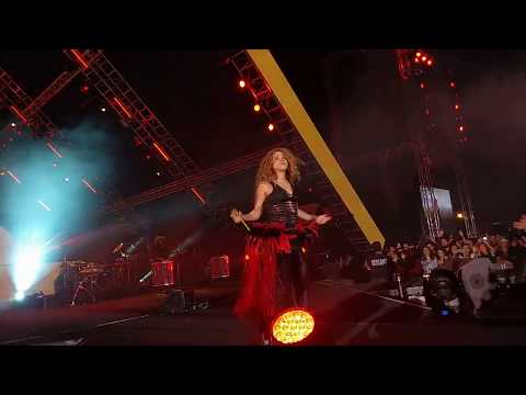 Shakira, La La La Waka Waka, Cedars Lebanon, 13 July 2018, Live First Row