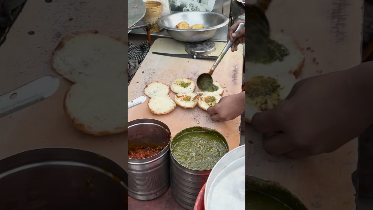 Cheap Price Burger @ 20/-Rs With Extra Oil At Mohali (Sector 70)😋| Daily Epicure | Latest Vlogs 2023