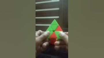 pyramix cube solve in 1 sec